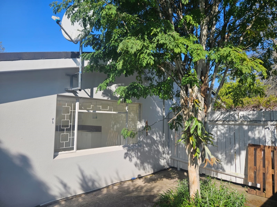 2 Bedroom Property for Sale in Heatherlands Western Cape